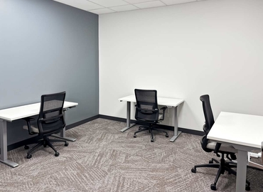 10 m² Shared workspace  in Indianapolis, IN, 303 Congressional Blvd (46032) - 7 | MatchOffice