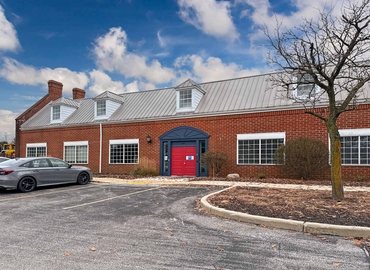 10 m² Business space in Brookfield, WI, 16815 W Wisconsin Avenue (53005) - 0 | MatchOffice.com