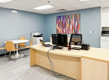 10 m² Business space in Des Moines, IA, 1200 Valley West Drive (50266) - 1 | MatchOffice.com