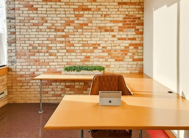 10 m² Business space in Downtown, 118 S Adams St (54301) - 6 | MatchOffice.com