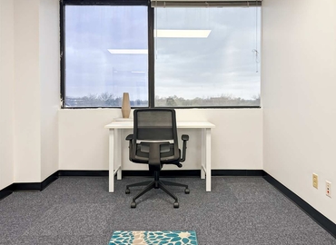 10 m² Co-working  in Des Moines, IA, 1501 42nd Street (50266) - 3 | MatchOffice.com