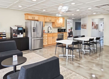 10 m² Co-working  in Green Bay, WI, 2563 Development Dr (54311) - 4 | MatchOffice.com
