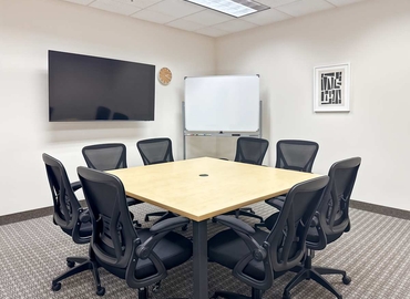 Virtual office in Minnetonka, MN, 1907 E Wayzata Blvd (55391) - 2 | MatchOffice.com