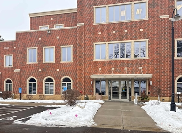 10 m² Business park in Minnetonka, MN, 1907 E Wayzata Blvd (55391) - 10 | MatchOffice