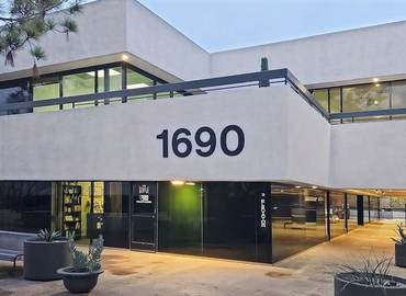 10 m² Business center in Fresno, CA, 1690 W. Shaw Avenue (93711) - 0 | MatchOffice.com