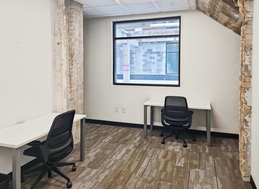 10 m² Business space in Downtown, 540 N Broadway (54303) - 3 | MatchOffice