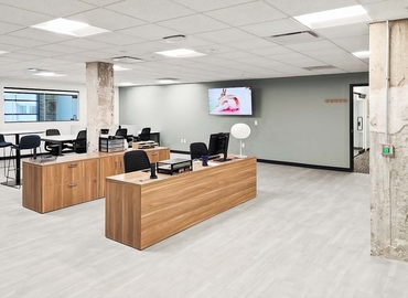 10 m² Coworking  in Downtown, 540 N Broadway (54303) - 1 | MatchOffice.com