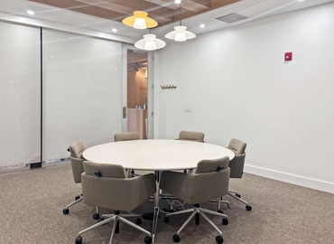 10 m² Coworking  in Naples, FL, 3080 Tamiami Trail E (34112) - 8 | MatchOffice.com