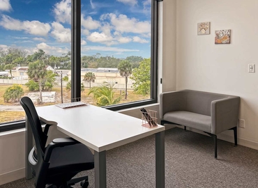 10 m² Shared workspace  in Naples, FL, 3080 Tamiami Trail E (34112) - 6 | MatchOffice