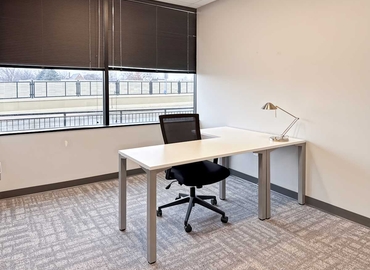 10 m² Coworking  in Milwaukee, WI, 9000 W. Chester St. (53214) - 3 | MatchOffice