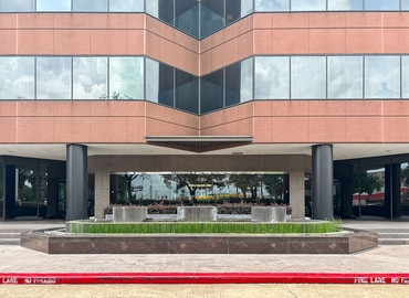 10 m² Serviced office in Houston Northwest, TX, 6671 Southwest Fwy (77084) - 0 | MatchOffice