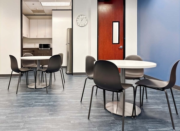 Virtual office space in Houston Northwest, TX, 6671 Southwest Fwy (77084) - 7 | MatchOffice