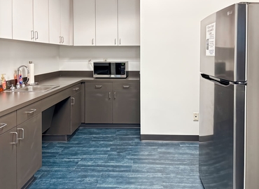 10 m² Shared workspace  in Houston Northwest, TX, 6671 Southwest Fwy (77084) - 5 | MatchOffice.com