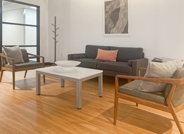 Virtual office space in Columbus, OH, 2323 West 5th Avenue (43204) - 4 | MatchOffice.com