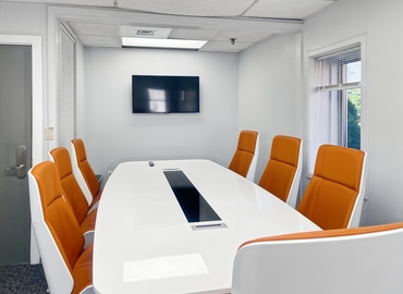 10 m² Shared workspace  in Wethersfield, 510 Tolland St (06108) - 2 | MatchOffice.com