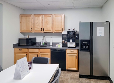 10 m² Shared workspace  in Seattle, WA, 371 NE Gilman Blvd (98027) - 11 | MatchOffice