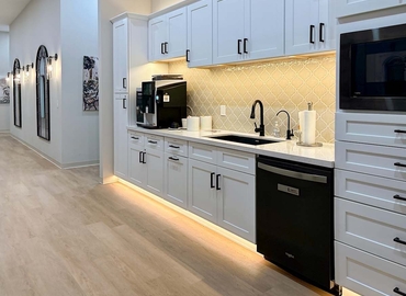 Virtual office in Chandler, AZ, 890 W Elliot Rd (85233) - 11 | MatchOffice.com