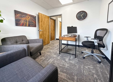 10 m² Business space in Henrietta, NY, 333 W Commercial Street (14445) - 3 | MatchOffice