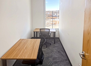 10 m² Business space in Worcester, 287 Grove St (01605) - 6 | MatchOffice.com