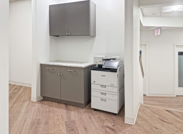 10 m² Business center in Chicago, IL, 2828 N Clark St (60453) - 13 | MatchOffice