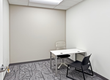 10 m² Shared workspace  in Chicago, IL, 2828 N Clark St (60453) - 3 | MatchOffice