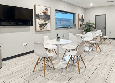 10 m² Shared workspace  in Fort Worth, TX, 404 Airport Freeway (76022) - 11 | MatchOffice.com