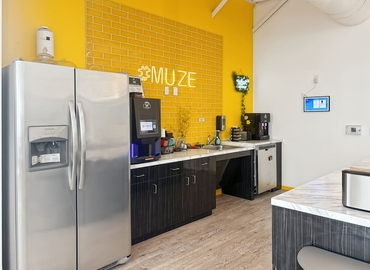 10 m² Shared workspace  in Houston Southwest, TX, 8990 Kirby Dr (77054) - 13 | MatchOffice.com