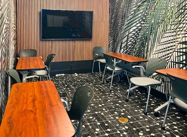 10 m² Co-working  in Palm Springs, 750 N Palm Canyon Dr (92262) - 3 | MatchOffice.com