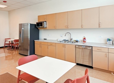 10 m² Business park in Hoffman Estates, IL, 5400 Prairie Stone Parkway (60192) - 11 | MatchOffice.com