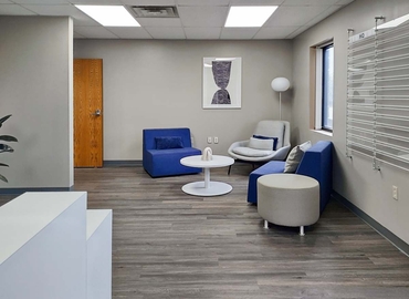 10 m² Shared workspace  in Niagara Falls, 1795 Baseline Rd (14072) - 4 | MatchOffice.com