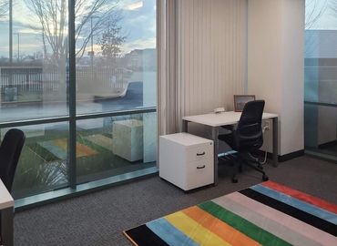 Virtual office space in Sacramento, CA, 2180 Harvard St. (95815) - 11 | MatchOffice.com
