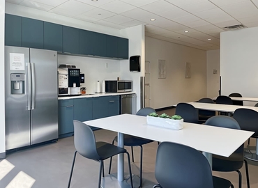 10 m² Shared workspace  in New York City, NY, 61 W Palisade Ave (07631) - 5 | MatchOffice