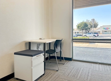 10 m² Serviced office in Stockton, 17036 S Harlan Rd (95330) - 4 | MatchOffice.com