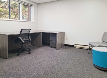 Virtual business address in Brookfield, WI, 120 Bishops Way (53005) - 10 | MatchOffice.com