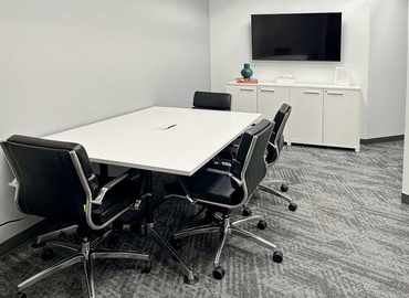 10 m² Coworking space  in Sacramento, CA, 8880 Cal Center (95826) - 2 | MatchOffice