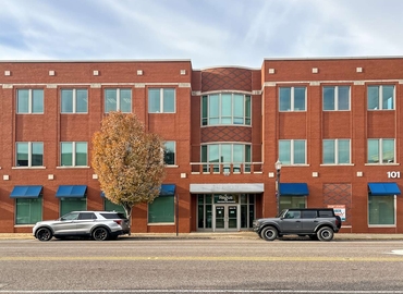 10 m² Coworking  in Lisle, IL, 101 W. Vandalia St. (62025) - 0 | MatchOffice