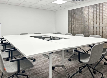 Virtual office in Lisle, IL, 101 W. Vandalia St. (62025) - 8 | MatchOffice.com