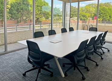 10 m² Business center in Charlotte, NC, 4037 E Independence Blvd (28205) - 2 | MatchOffice