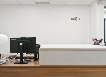 Virtual office in Tulsa, OK, 5600 N. May Ave (73112) - 1 | MatchOffice.com