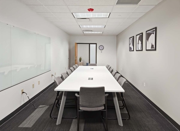 Virtual business address in Appleton, WI, 100 W College Ave (54911) - 8 | MatchOffice.com