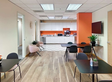 10 m² Coworking space  in Santa Rosa, CA, 1421 Guerneville Rd (95403) - 4 | MatchOffice