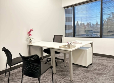 Virtual office in Sacramento, CA, 1750 Howe Ave (95825) - 3 | MatchOffice.com