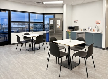 Virtual office in Sacramento, CA, 1750 Howe Ave (95825) - 5 | MatchOffice.com