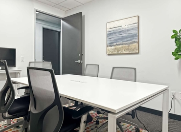 10 m² Coworking  in Glendale, CA, 201 North Brand Boulevard (91203) - 8 | MatchOffice.com