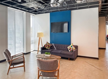 10 m² Coworking space  in San Bernadino, 473 East Carnegie Drive (92408) - 4 | MatchOffice