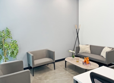 10 m² Shared office  in San Bernadino, 473 East Carnegie Drive (92408) - 10 | MatchOffice.com