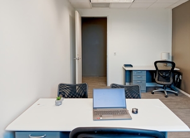 Virtual office space in Nashville, TN, 40 Burton Hills Boulevard (37215) - 6 | MatchOffice