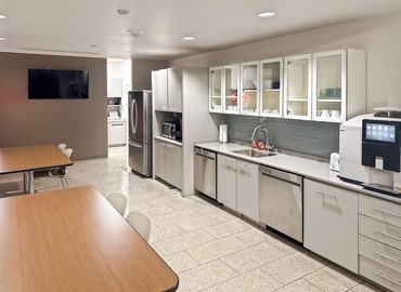 10 m² Co-working  in Las Vegas, NV, 1980 Festival Plaza Drive Summerlin South (89135) - 9 | MatchOffice.com