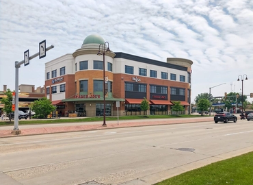 10 m² Business center in Glendale, WI, 500 West Silver Spring Drive (53217) - 0 | MatchOffice