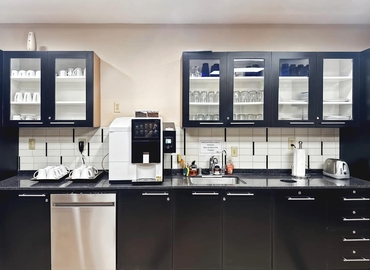 10 m² Coworking  in Las Vegas, NV, 2300 West Sahara Avenue (89102) - 5 | MatchOffice